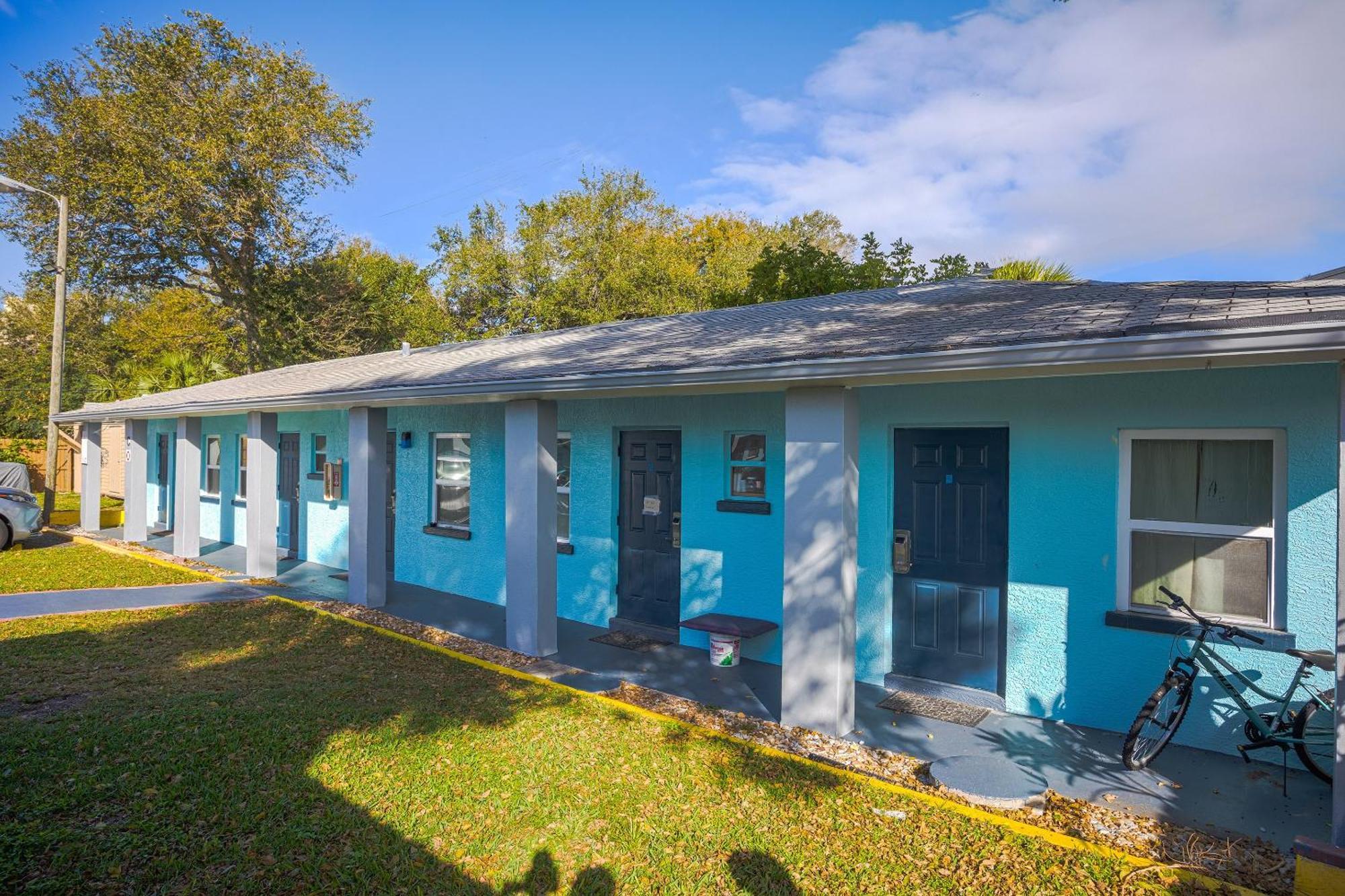 Aladdin Motel By Oyo Merritt Island Exterior photo